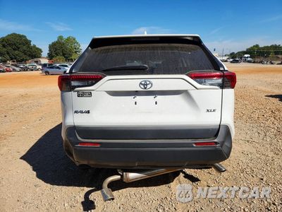 Zdjęcie 6 z 14 samochodu: 2019 TOYOTA RAV4 XLE VIN:2T3W1RFV5KC008982 - miniatura