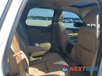 Zdjęcie 11 z 13 samochodu: 2007 GMC YUKON DENALI VIN:1GKFK638X7J353461 - miniatura