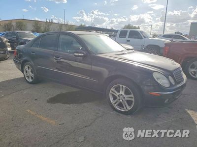 Czwarte zdjęcie samochodu z boku: 2006 MERCEDES-BENZ E 350 VIN:WDBUF56J16A936627 - miniatura