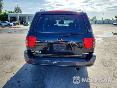 Zdjęcie 6 z 13 samochodu: 2004 TOYOTA SEQUOIA SR5 VIN:5TDZT34A24S229351 - miniatura