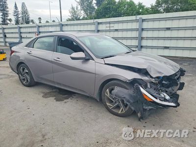 Czwarte zdjęcie samochodu z boku: 2024 HYUNDAI ELANTRA SEL VIN:KMHLS4DGXRU690153 - miniatura