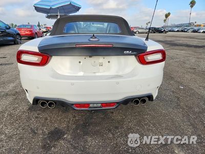 Zdjęcie 6 z 12 samochodu: 2019 FIAT 124 SPIDER CLASSICA VIN:JC1NFAEK7K0140700 - miniatura