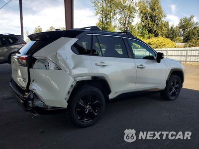 Trzecie zdjęcie samochodu z tyłu: 2021 TOYOTA RAV4 XSE VIN:2T3E6RFV9MW025461 - miniatura