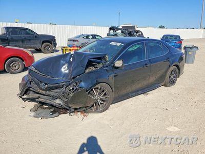 2022 TOYOTA CAMRY SE 4T1G11AK5NU655686 - główne zdjęcie licytacji z USA - miniatura