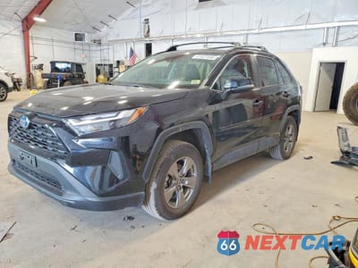 2024 TOYOTA RAV4 HYBRID XLE 2T3RWRFV0RW243149 - główne zdjęcie licytacji z USA - miniatura