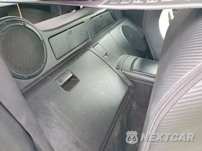 Zdjęcie 10 z 12 samochodu: 2008 NISSAN 350Z BASE VIN:JN1BZ34D18M706141 - miniatura