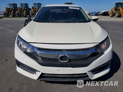 Piąte zdjęcie samochodu w środku: 2016 HONDA CIVIC LX VIN:19XFC2F51GE235315 - miniatura