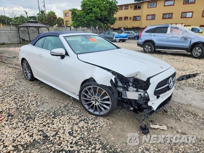 Czwarte zdjęcie samochodu z boku: 2023 MERCEDES-BENZ E 450 VIN:W1K1K5JB0PF207030 - miniatura