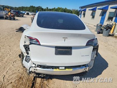 Zdjęcie 6 z 14 samochodu: 2023 TESLA MODEL Y VIN:7SAYGDEE1PA118337 - miniatura