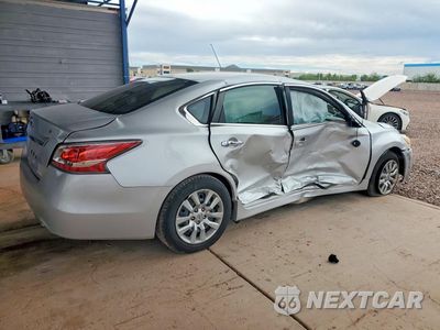 Trzecie zdjęcie samochodu z tyłu: 2015 NISSAN ALTIMA 2.5 S VIN:1N4AL3AP2FN324867 - miniatura