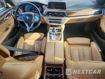 Zdjęcie 8 z 12 samochodu: 2018 BMW 740 XE VIN:WBA7J2C56JG938184 - miniatura