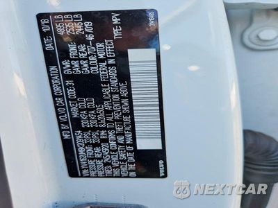 Zdjęcie 13 z 13 samochodu: 2019 VOLVO XC40 T5 R-DESIGN VIN:YV4162UM8K2091454 - miniatura