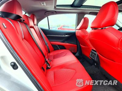 Zdjęcie 10 z 12 samochodu: 2021 TOYOTA CAMRY XSE VIN:4T1K61AKXMU470141 - miniatura