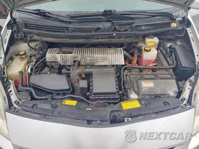 Zdjęcie 11 z 12 samochodu: 2011 TOYOTA PRIUS TWO VIN:JTDKN3DU8B0251005 - miniatura