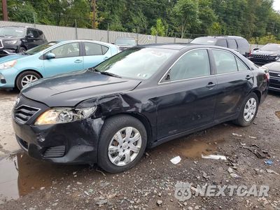 2010 TOYOTA CAMRY LE 4T1BF3EK3AU517687 - główne zdjęcie licytacji z USA - miniatura
