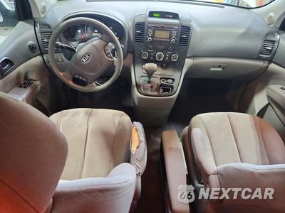 Zdjęcie 8 z 13 samochodu: 2014 KIA SEDONA VIN:KNDMG4C78E6541072 - miniatura