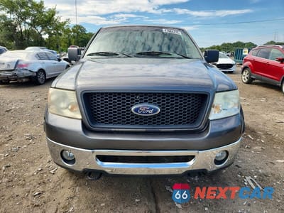 Piąte zdjęcie samochodu w środku: 2006 FORD F150 VIN:1FTPX145X6NA65682 - miniatura