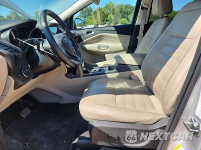 Zdjęcie 7 z 13 samochodu: 2017 FORD ESCAPE TITANIUM VIN:1FMCU0JDXHUD83772 - miniatura