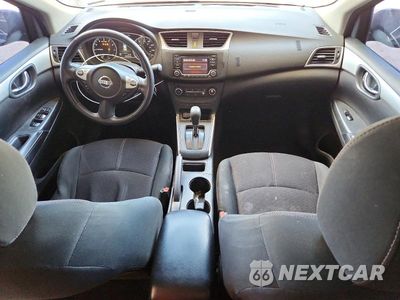 Zdjęcie 8 z 12 samochodu: 2018 NISSAN SENTRA S VIN:3N1AB7AP9JY254464 - miniatura