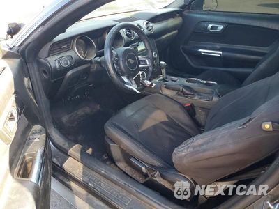 Zdjęcie 8 z 13 samochodu: 2020 FORD MUSTANG VIN:1FA6P8TH1L5163369 - miniatura