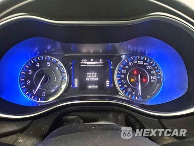 Zdjęcie 9 z 13 samochodu: 2016 CHRYSLER 200 LIMITED VIN:1C3CCCAB6GN102412 - miniatura