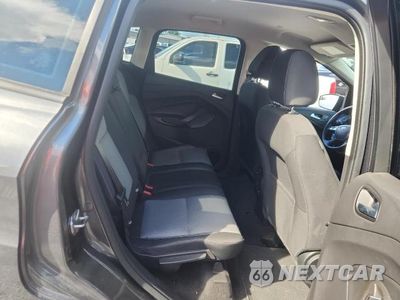 Zdjęcie 10 z 12 samochodu: 2017 FORD C-MAX SE VIN:1FADP5EU2HL112904 - miniatura
