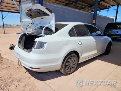 Trzecie zdjęcie samochodu z tyłu: 2016 VOLKSWAGEN JETTA S VIN:3VW167AJ3GM246130 - miniatura