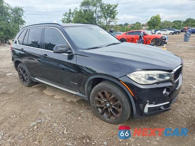 Czwarte zdjęcie samochodu z boku: 2016 BMW X5 XDRIVE35I VIN:5UXKR0C53G0P29155 - miniatura