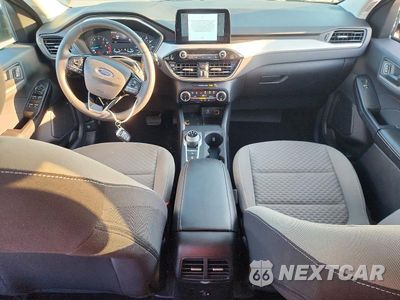 Zdjęcie 8 z 13 samochodu: 2022 FORD ESCAPE SE VIN:1FMCU9G68NUB21919 - miniatura