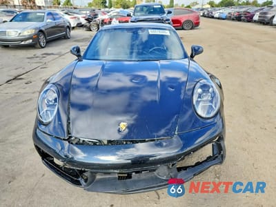 Piąte zdjęcie samochodu w środku: 2020 PORSCHE 911 CARRERA S VIN:WP0AB2A91LS225947 - miniatura