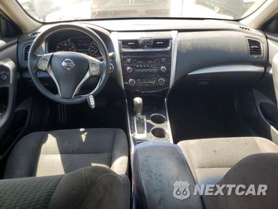 Zdjęcie 8 z 12 samochodu: 2014 NISSAN ALTIMA 2.5 S VIN:1N4AL3AP7EC138350 - miniatura