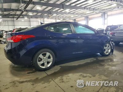 Trzecie zdjęcie samochodu z tyłu: 2013 HYUNDAI ELANTRA GLS VIN:5NPDH4AE0DH449201 - miniatura