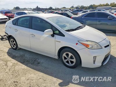 Czwarte zdjęcie samochodu z boku: 2013 TOYOTA PRIUS TWO VIN:JTDKN3DUXD5689272 - miniatura