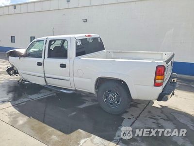 Drugie zdjęcie samochodu z przodu: 2003 GMC SIERRA C1500 HEAVY DUTY VIN:1GTGC13U53F231584 - miniatura