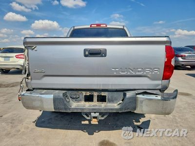 Zdjęcie 6 z 12 samochodu: 2018 TOYOTA TUNDRA CREWMAX SR5 VIN:5TFDM5F12JX075827 - miniatura