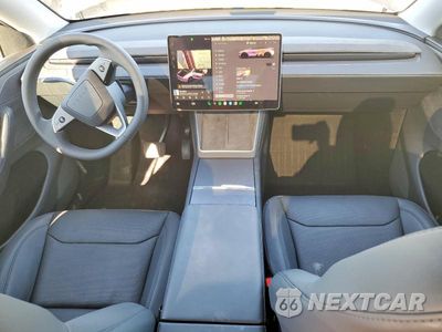 Zdjęcie 8 z 13 samochodu: 2026 TESLA MODEL Y VIN:7SAYGDEE7TF328406 - miniatura
