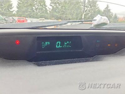 Zdjęcie 9 z 13 samochodu: 2008 TOYOTA PRIUS BASE VIN:JTDKB20U287711171 - miniatura