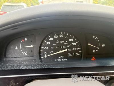 Zdjęcie 8 z 10 samochodu: 2001 TOYOTA TACOMA DELUXE VIN:5TEPM62NX12729929 - miniatura
