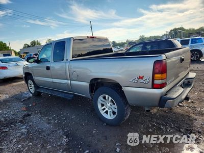 Drugie zdjęcie samochodu z przodu: 2003 GMC NEW SIERRA K1500 VIN:1GTEK19V83E143001 - miniatura