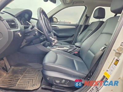 Zdjęcie 7 z 13 samochodu: 2013 BMW X1 XDRIVE28I VIN:WBAVL1C56DVR90488 - miniatura