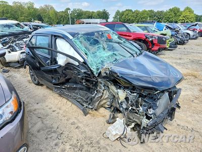 Czwarte zdjęcie samochodu z boku: 2020 NISSAN KICKS SV VIN:3N1CP5CV2LL574011 - miniatura