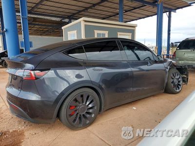 Trzecie zdjęcie samochodu z tyłu: 2024 TESLA MODEL Y VIN:7SAYGDEF8RF022106 - miniatura