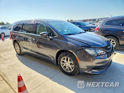 Czwarte zdjęcie samochodu z boku: 2017 CHRYSLER PACIFICA TOURING VIN:2C4RC1DG7HR516112 - miniatura