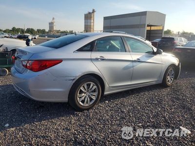 Trzecie zdjęcie samochodu z tyłu: 2012 HYUNDAI SONATA GLS VIN:5NPEB4AC3CH477108 - miniatura