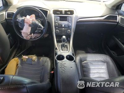 Zdjęcie 8 z 12 samochodu: 2013 FORD FUSION SE VIN:3FA6P0HR7DR280536 - miniatura