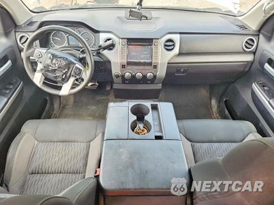 Zdjęcie 8 z 12 samochodu: 2016 TOYOTA TUNDRA SR VIN:5TFCY5F12GX019590 - miniatura