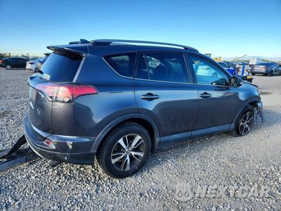 Trzecie zdjęcie samochodu z tyłu: 2017 TOYOTA RAV4 XLE VIN:2T3RFREV0HW589749 - miniatura