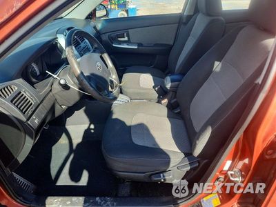 Zdjęcie 7 z 12 samochodu: 2008 KIA SPECTRA SPECTRA5 SX VIN:KNAFE161485012553 - miniatura