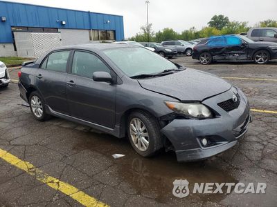 Czwarte zdjęcie samochodu z boku: 2010 TOYOTA COROLLA S VIN:2T1BU4EE3AC447616 - miniatura