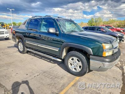 Czwarte zdjęcie samochodu z boku: 2004 CHEVROLET AVALANCHE K1500 VIN:3GNEK12T84G240953 - miniatura